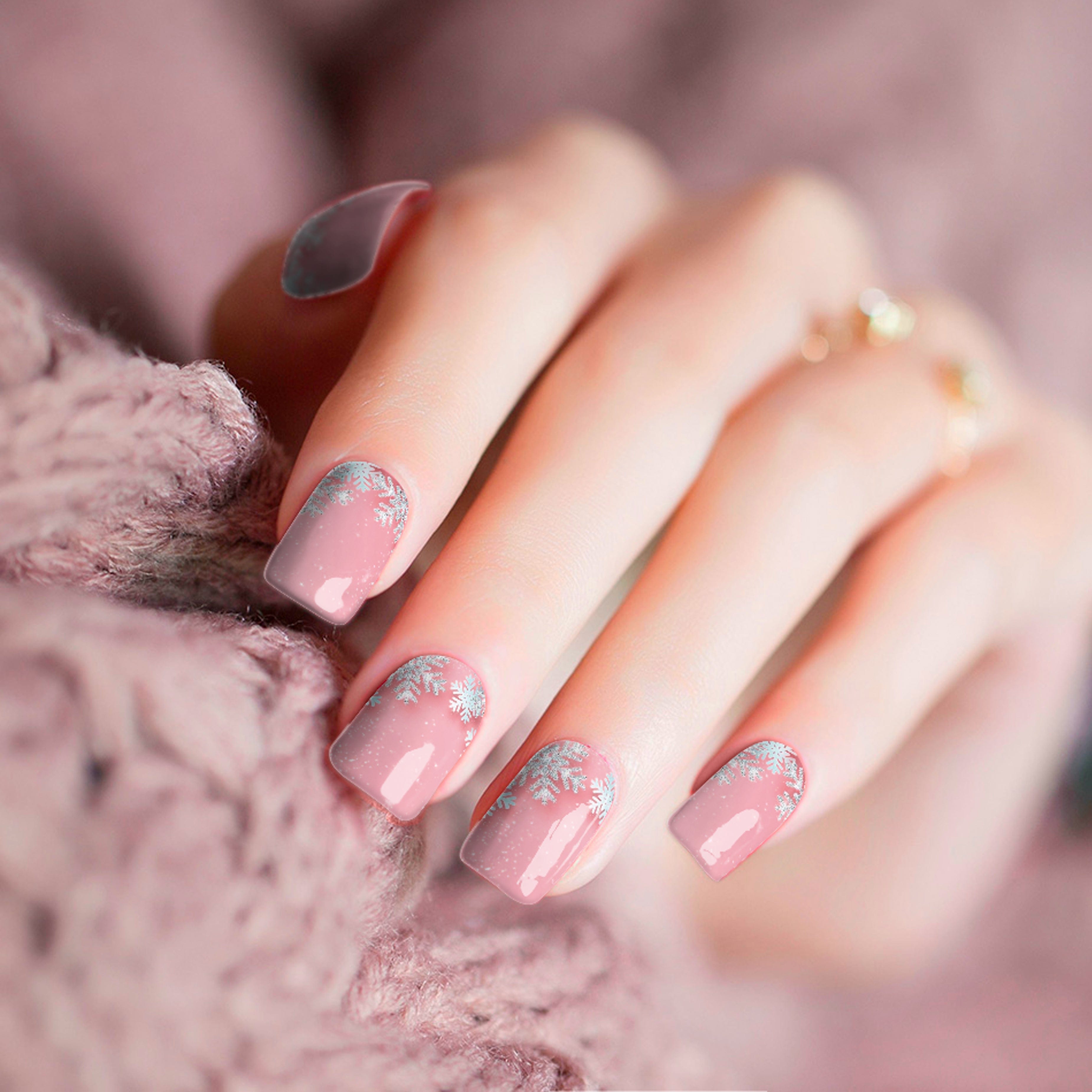 NEW: Perfect Xmas Mani