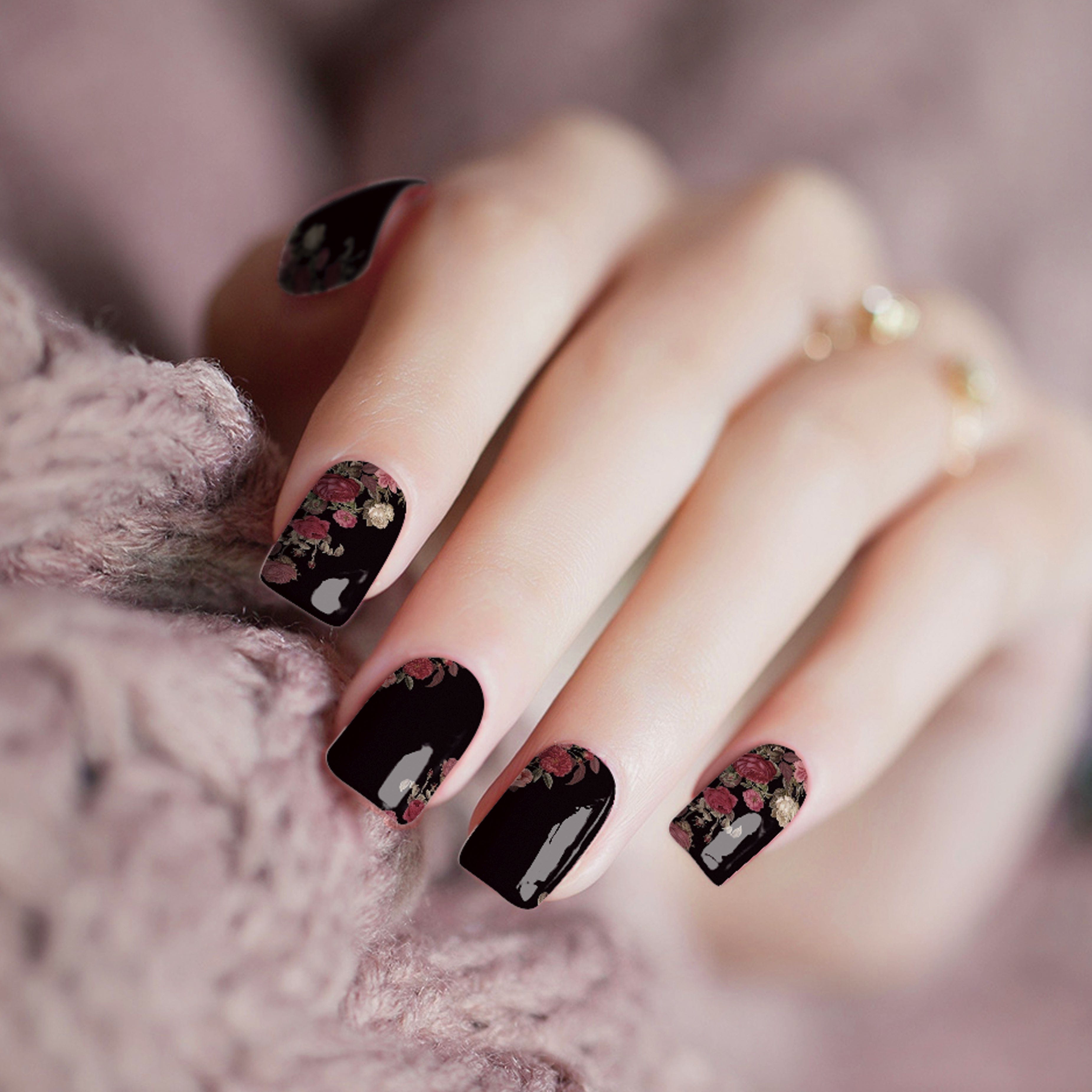 Roses Of The Night