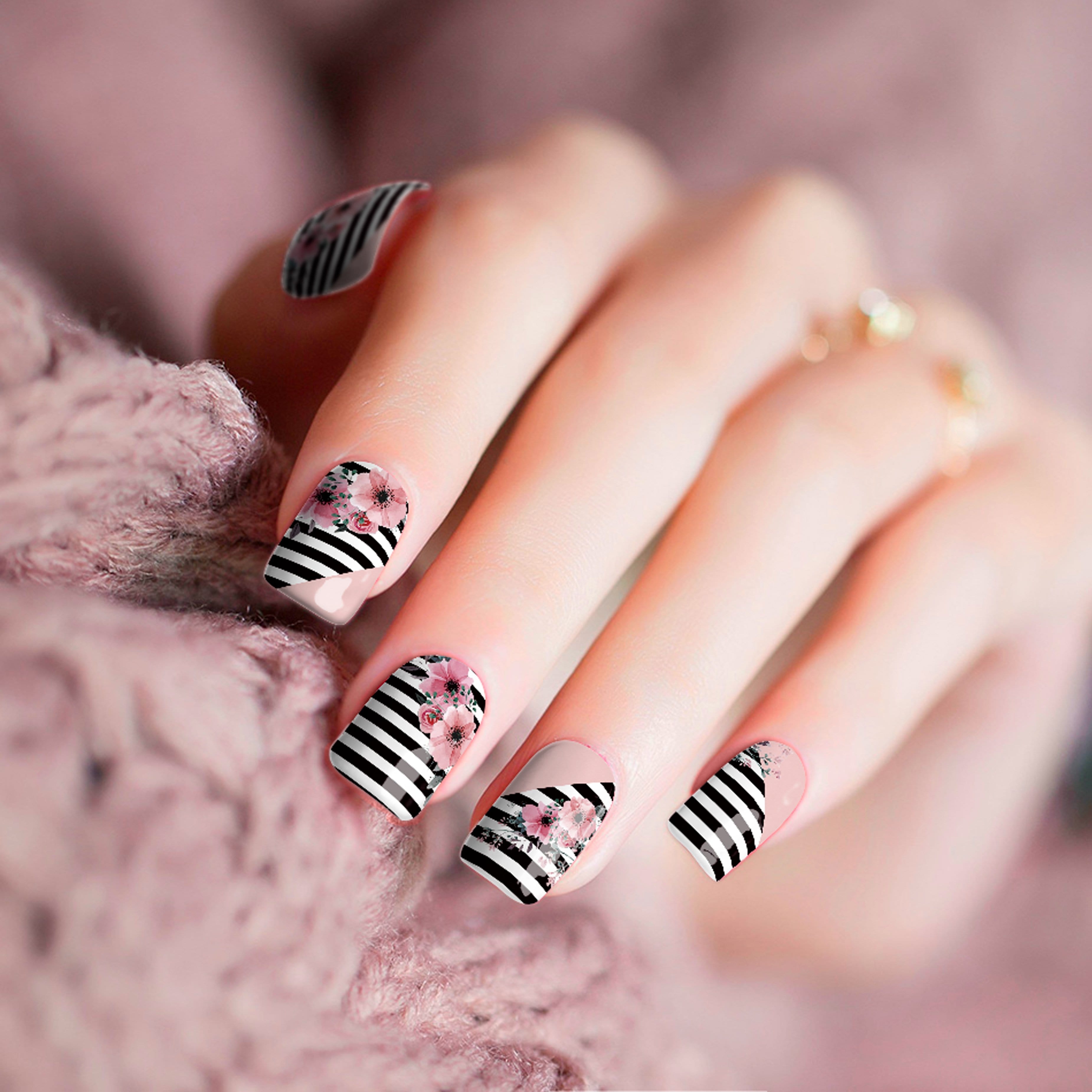 Poppy Stripes